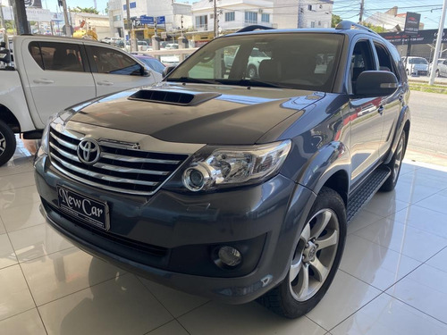 Hilux Sw4 Srv D4-d 4x4 3.0 Tdi Dies. Aut