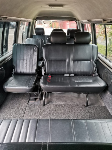 Hyundai Grace 2003