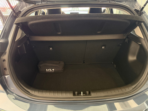 Kia Rio 1.6 Lx Hatchback At