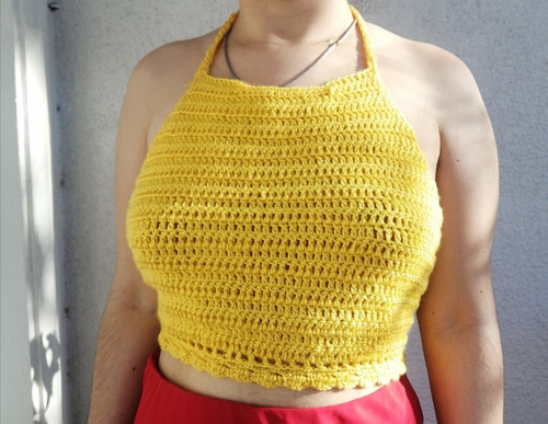 Top Crop Crochet Tejido Amarillo Verano 2024