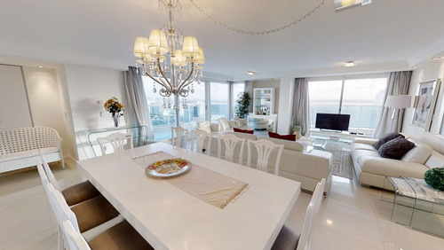 Imagen 3 de 25 de Casino Tower Planta Especial 4 Suites Financia O Permuta Usa (ref: Psd-7613)