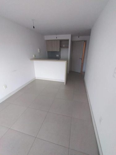 Imagen 5 de 16 de Apartamento - Av Brasil Y Libertad , Nuevo, 1 Dormitorio, Gran Terraza, Piscina, Gimnasio !!
