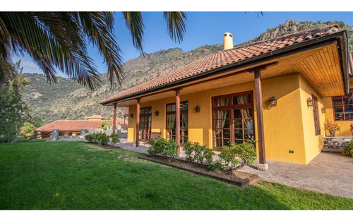 Casa En Arriendo Con Opción A Compra En Lo Barnechea