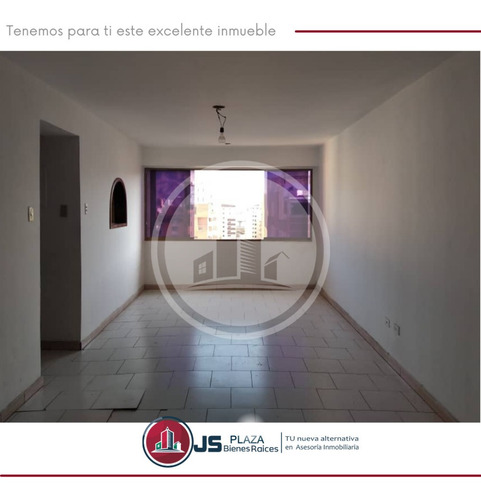 Imagen 6 de 14 de Venta De Amplio Apto Piso / Alto Urb El Bosque/ 04243256750