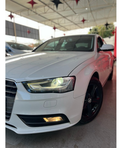 Audi A4 1.8 TFSI ATTRACTION GASOLINA 4P MULTITRONIC