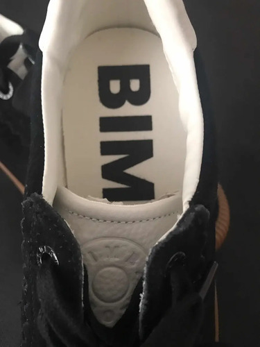 Tenis Bimba Y Lola ( Negros ) | Meses sin intereses