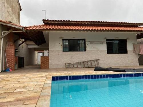 Imagem 2 de 14 de Belíssima Casa Com Piscina Em Itanhaém - 7287 | A.c.m