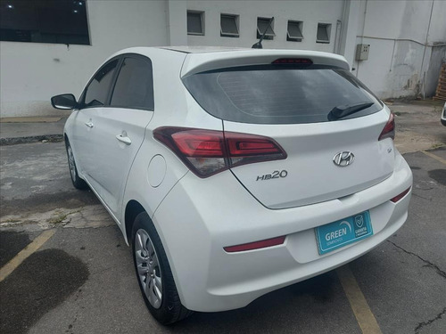 Imagem 3 de 7 de Hb20 1.6 Comfort Plus 16v Flex 4p Manual