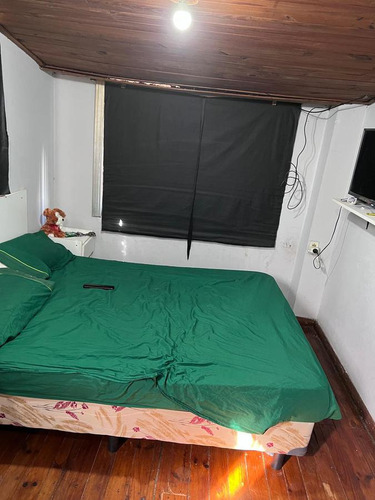 Ph En Venta - 2 Dormitorios 1 Baño - 85mts2 - Berisso
