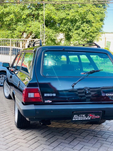 Chevrolet Caravan