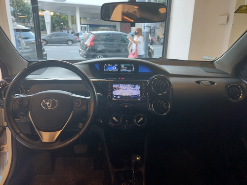 Toyota Etios Xls 1.5 At