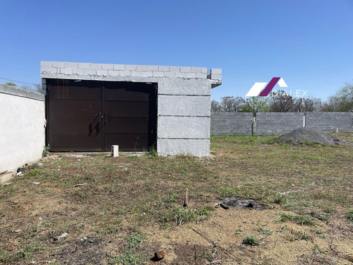 Venta Quinta De 2,000 M2 En Cadereyta De Jiménez Allende, Nuevo León.