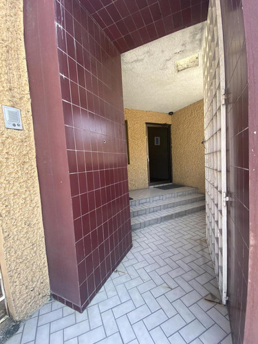 Venta De Edificio Comercial De Una Planta En Colonia Maria Luisa A Una Cuadra Del Conchita
