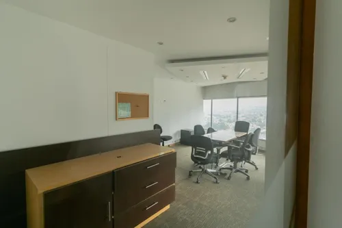 Oficina En Arriendo En Centro Internacional. Cod A1094007