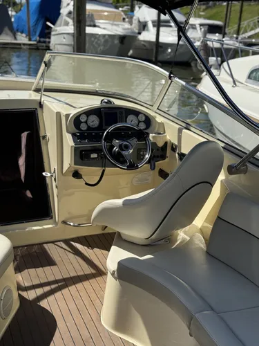 Mediterranean 285 2013 Volvo 320 Ho Duo Prop