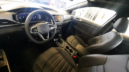 Imagen 4 de 25 de Volkswagen Taos 1.4 250 Tsi Highline Financio Apto Leasing