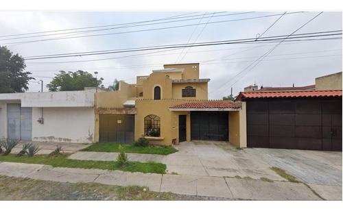 Casa En Venta En Zapopan Arcos De Guadalupe 