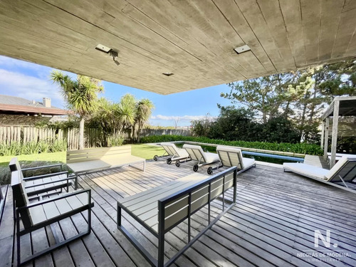 Venta Casa 5 Dormitorios 4 Baños - Vista Al Mar Tío Tom