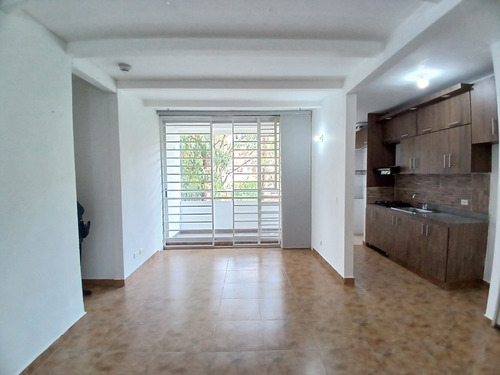 Apartamento En Arriendo Ubicado En Bello Sector Niquia (23439).