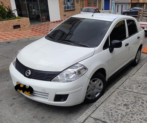 Nissan Tiida miio 1.6