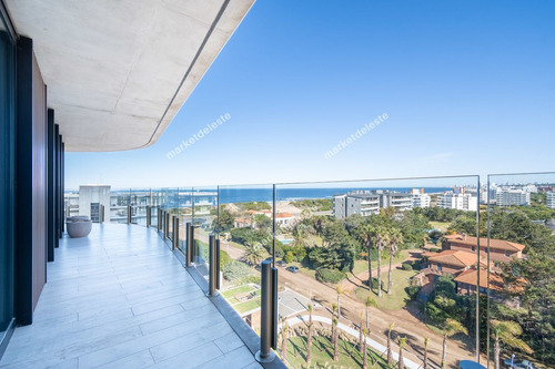 Surfside - 3 Suite + Den