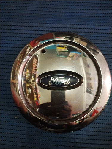 1 Tapa Copa De Rin Ford Expedition Original Cromado 