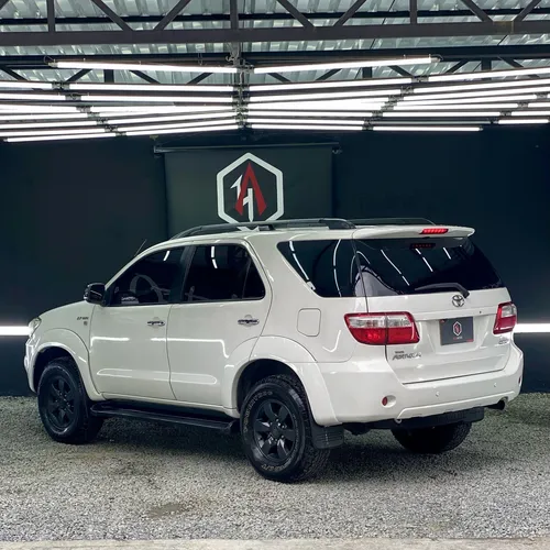 Toyota Fortuner 2.7l 4x2