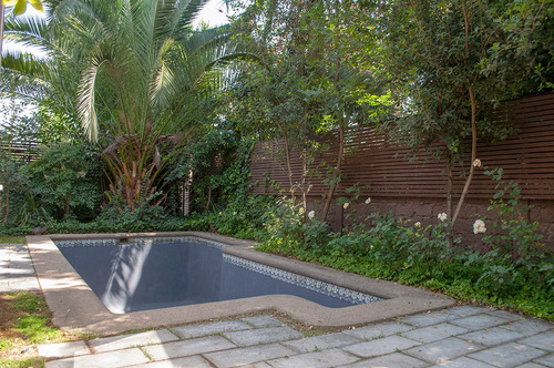 Casa Los Cactus - Lo Barnechea, Condominio Cerrado.