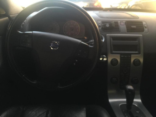 Volvo S40 2.0 T 4p Abaixo Da Tabela