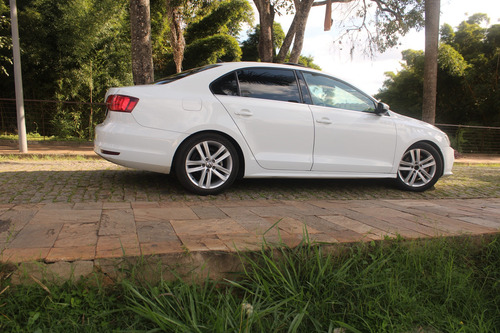 Volkswagen Jetta 2.0 Tsi Highline 4p