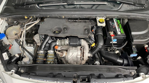 Imagen 11 de 15 de Peugeot 408 1.6 Allure Hdi 2018 78.000km
