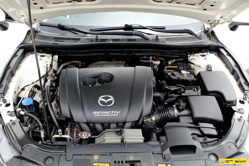 Mazda 3 2.0 Touring