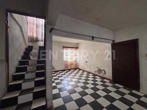 Casa En Venta En Colonia Revolución