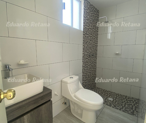 ¡oportunidad En Pachuca! Casa Con 3 Recámaras Y Cochera Para 2 Autos