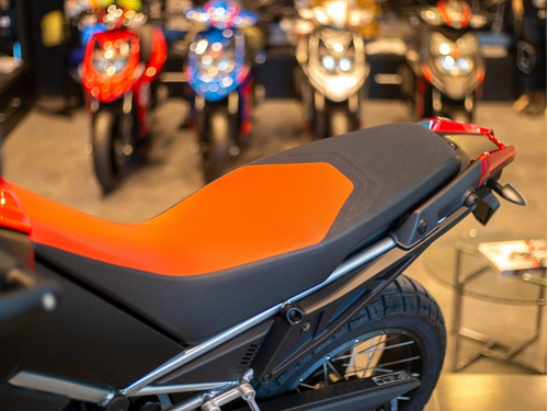Imagen 14 de 25 de Aprilia Tuareg 660cc Roja Entrega Inmediata 80cv