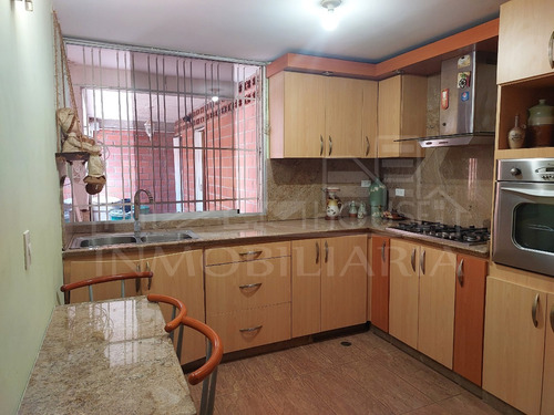 Chalet Los Portales En Nueva Casarapa. Guarenas