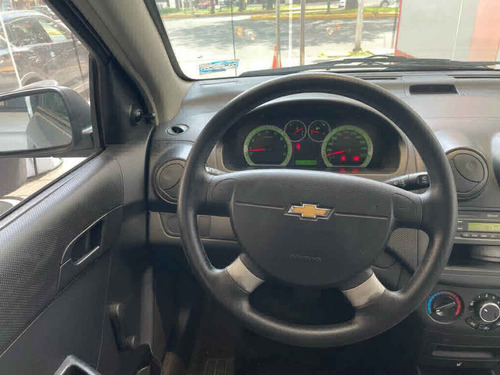 Imagen 9 de 15 de Chevrolet Aveo 2018 4p Ls L4/1.6 Aut