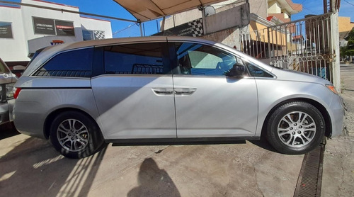 Imagen 4 de 15 de Honda Odyssey Exl 2011