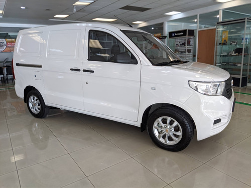 Imagen 4 de 15 de Nueva Chevrolet Tornado Van Ls 2022