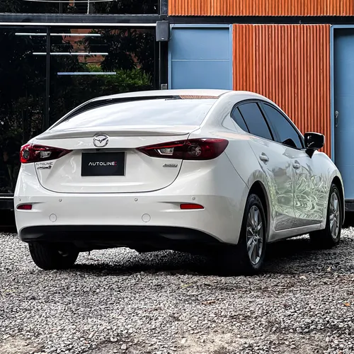 Mazda 3 2.0 Touring At