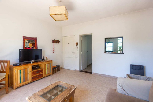 Venta 3 Ambientes Barrio Kennedy Versalles