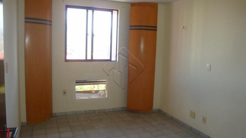 Imagem 6 de 10 de Apartamentos - Ref: V676
