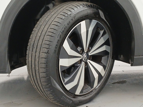 Volkswagen T-Cross 1.4 250 TSI TOTAL FLEX HIGHLINE AUTOMÁTICO