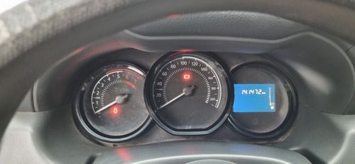 Imagen 12 de 19 de Renault Duster Oroch Dynamique 1.6 16v 4x2 Gnc 2016