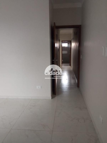 Imagem 3 de 9 de Casa Residencial À Venda, 2 Quartos, 1 Suíte, 2 Vagas, Santa Cruz - Cascavel/pr - 13697