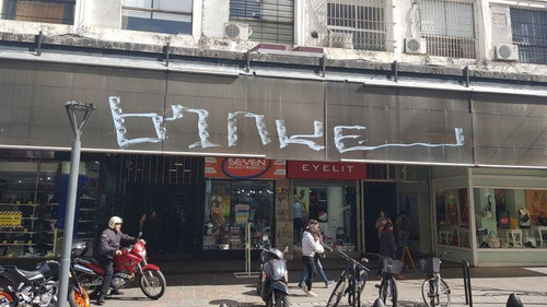 Local - La Plata