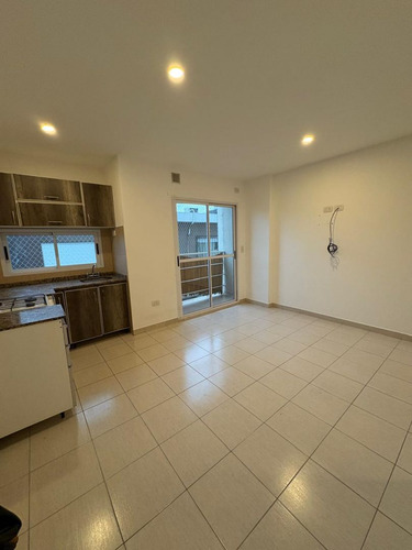 Departamento En Alquiler En Sáenz Peña