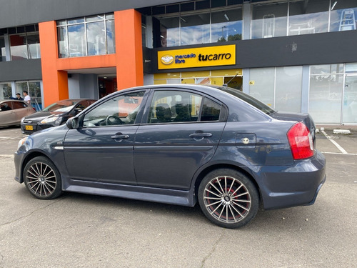 Imagen 7 de 25 de Hyundai Accent Gls 2010