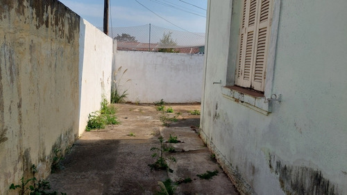 Casa Com Terreno 500 M² - Com 02 Casas - Aceita Permuta Parcial - Vila Ré