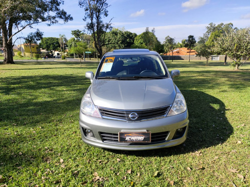 Nissan Tiida Hatch 1.8 16V 4P SL FLEX AUTOMÁTICO